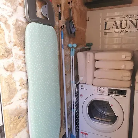 2 Large Ensuite Bedrooms In Boutique Style With Pool Xagħra