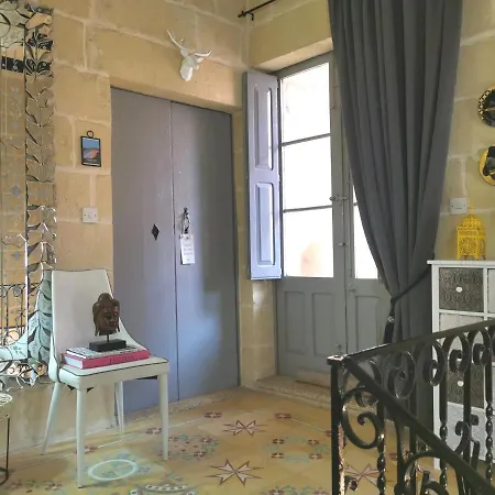 Bed & Breakfast 2 Large Ensuite Bedrooms In Boutique Style With Pool Xaghra