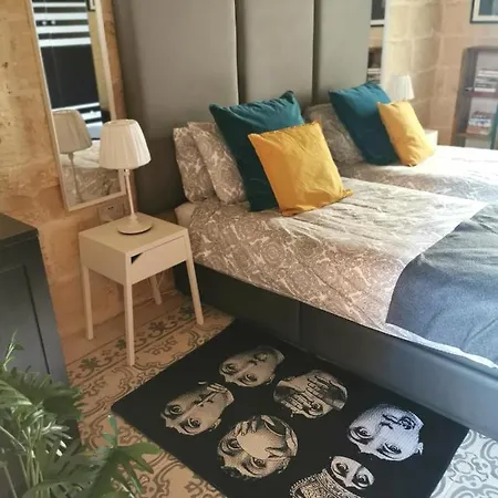 2 Large Ensuite Bedrooms In Boutique Style With Pool * Xaghra