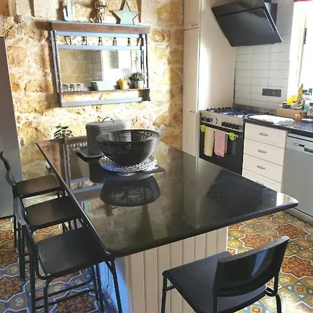2 Large Ensuite Bedrooms In Boutique Style With Pool Bed & Breakfast Xaghra