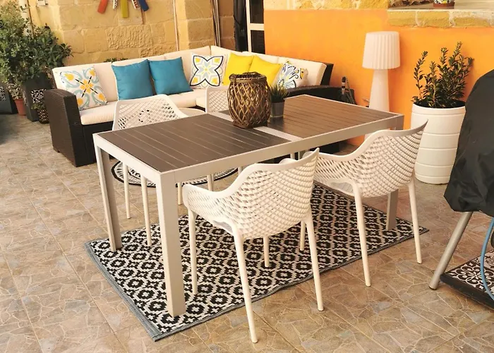 2 Large Ensuite Bedrooms In Boutique Style With Pool לינה וארוחת בוקר 4*